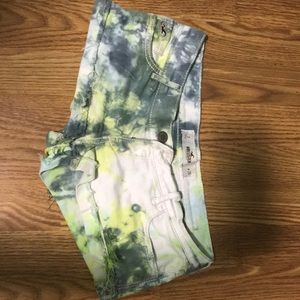 Jean shorts Size: 3 Brand: Hollister